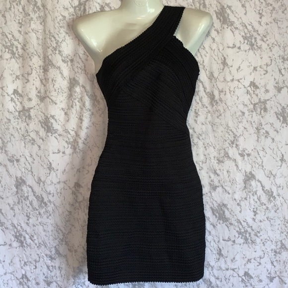 Honey Punch One Shoulder Bod Con Mini Dress Black Size Small - Picture 5 of 15